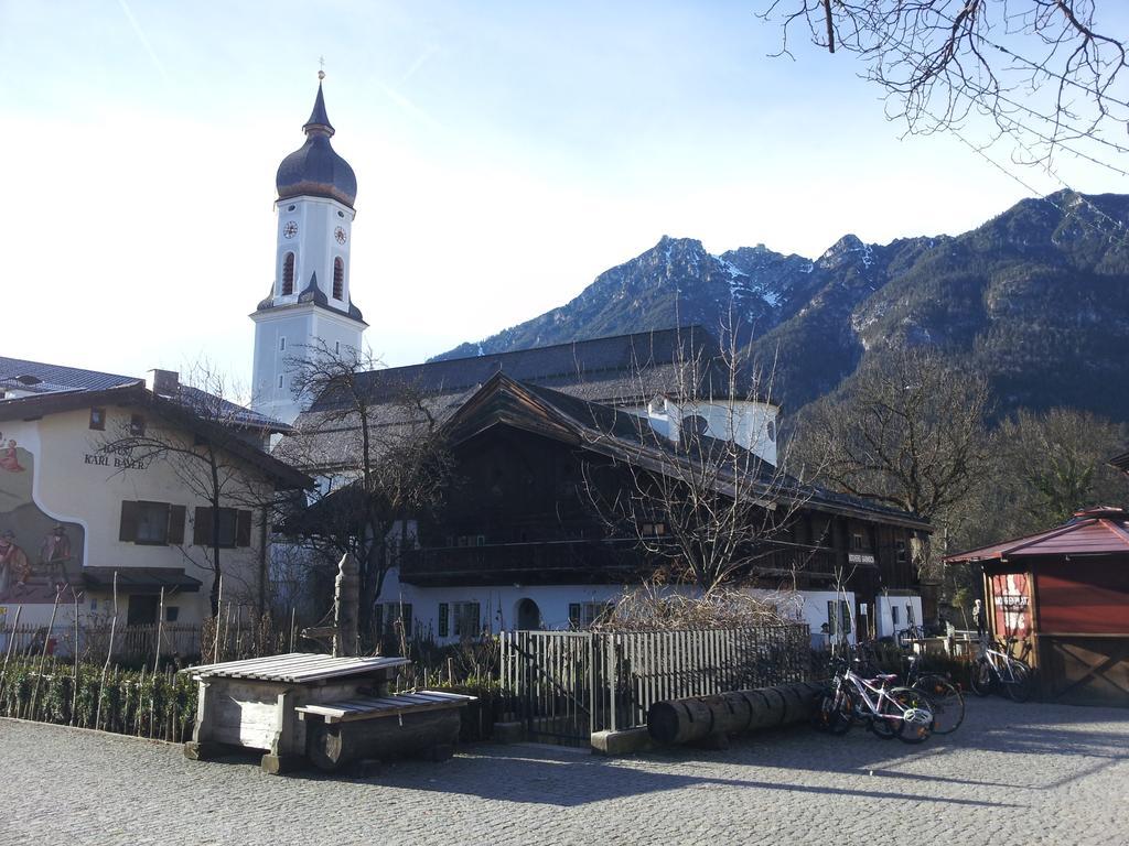 Gaestehaus Nicole Garmisch-Partenkirchen Exterior photo